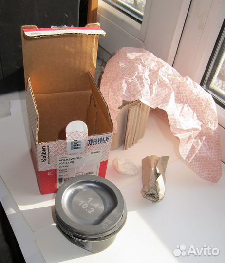 Поршень mahle 76.5 VAG 1.4L AEX APQ AKV ANX