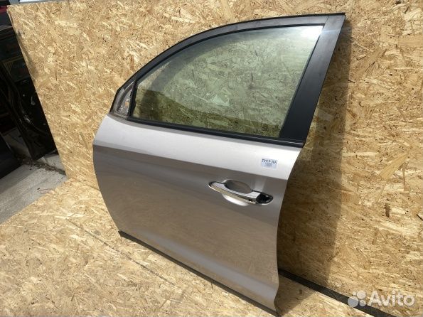 Дверь передняя левая Hyundai Tucson 3