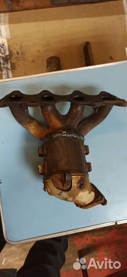 Выпускной коллектор Hyundai Solaris