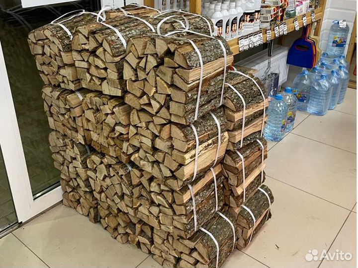 Дрова в вязанках