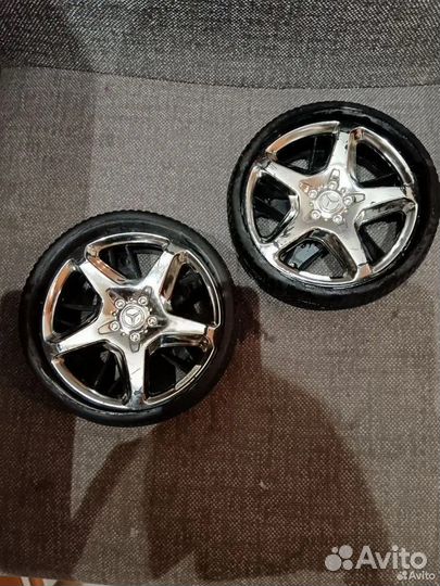 Колеса для машины каталки детской