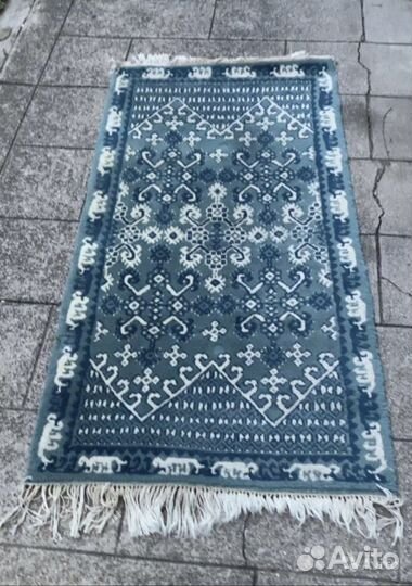 Ковер ручной работы