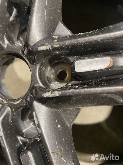 Диск литой R18 K5