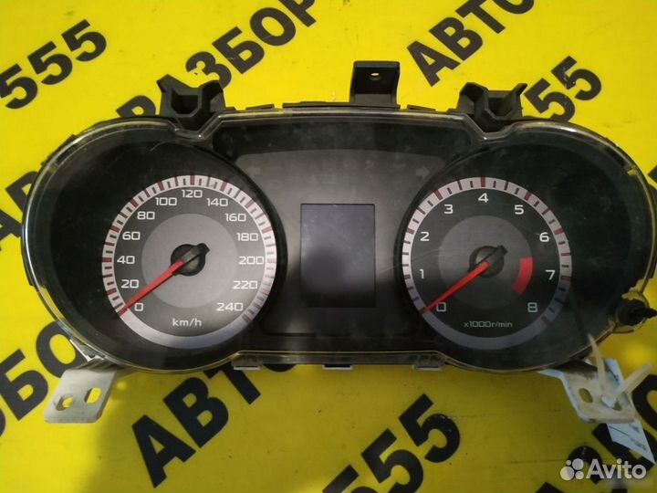 Mitsubishi Lancer 10 Панель приборов 8100A117