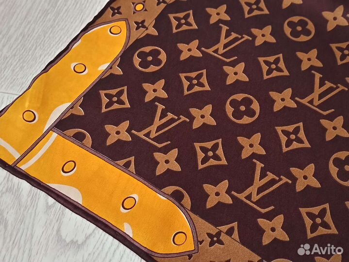 Платок Шаль 110/110 Шелк Louis Vuitton Шоколад