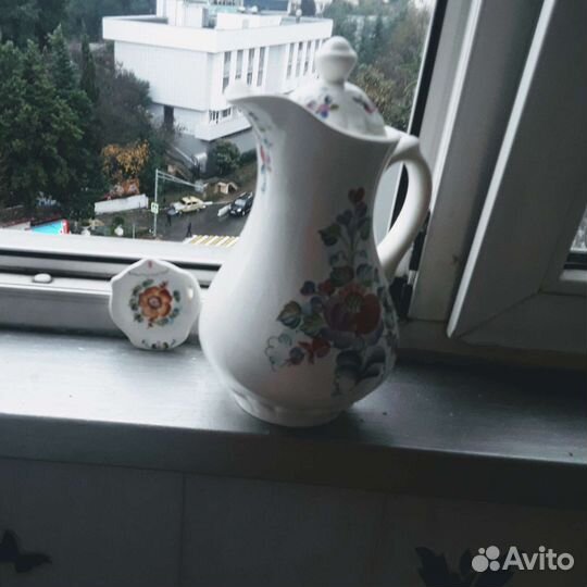 Семикаракорский кувшин, пиалы и сливочник