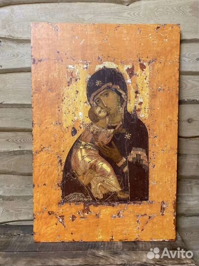 Икона на дереве