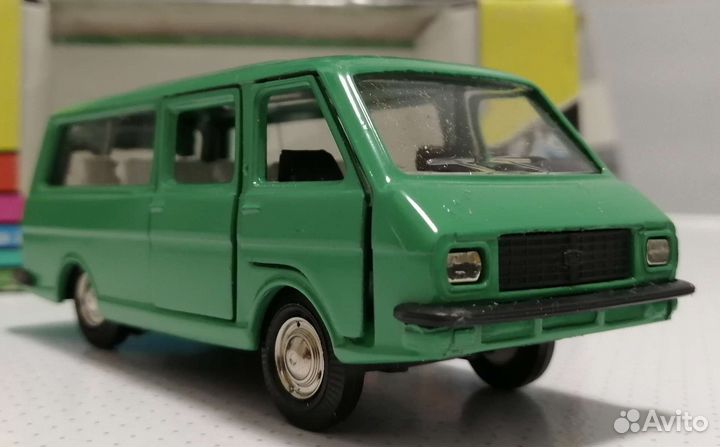 Коллекционные машинки СССР модели 1 43