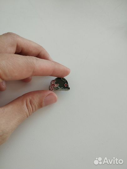 Продам значок к 9 мая