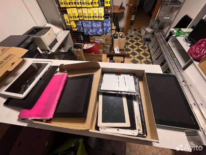 Планшеты бу на запчасти