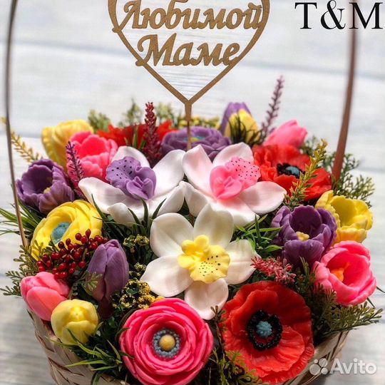 Цветочные композиции из мыла ручной работы