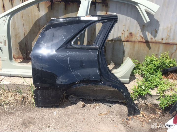 Крыло правое заднее kia sorento 2 xm