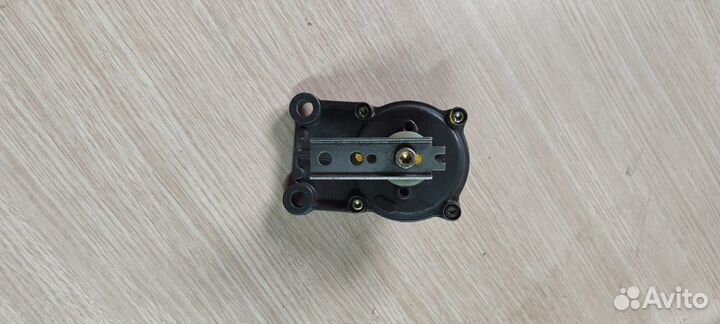 Датчик уровня пола ecas MAN, volvo, лиаз 050400211