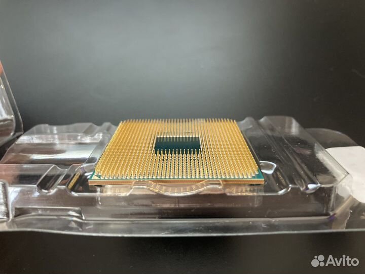 Процессор AMD Ryzen 3 3200G