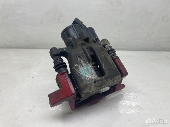 Суппорт задний правый Audi A6 C6 3.2 2006