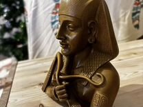 Статуетка фараон