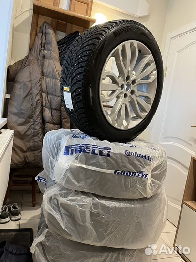 Новые оригинальные колёса Range Rover R21 зима