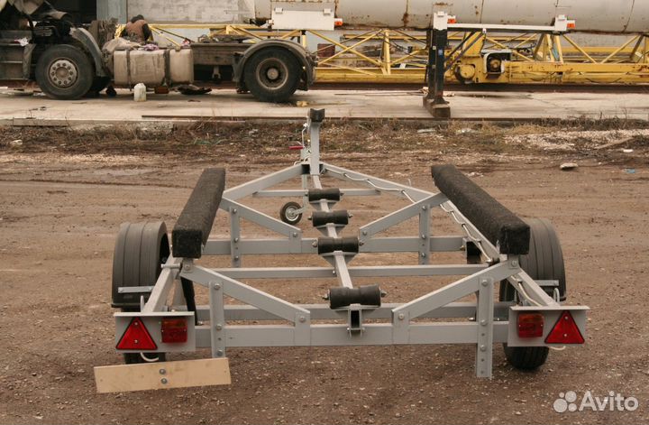 Прицеп для лодок и катеров 5 - 6.5 м., до 1200 кг