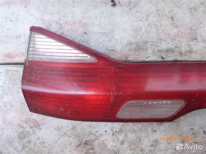 Стоп-сигнал задний Mitsubishi Legnum