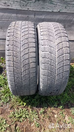 Bridgestone Blizzak VRX 215/65 R16 98S