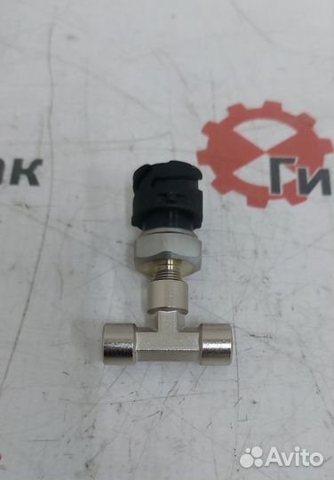 Сигнальный датчик работы коробки отбора мощности