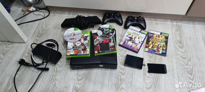 Игровая приставка xbox 360 s