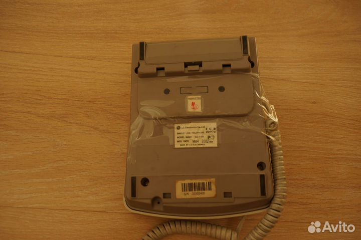 Телефон LG GS-472H