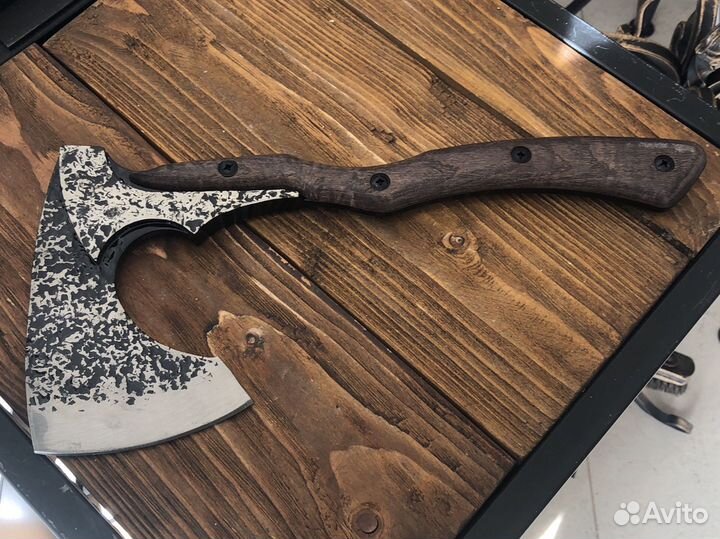 Топор туристический