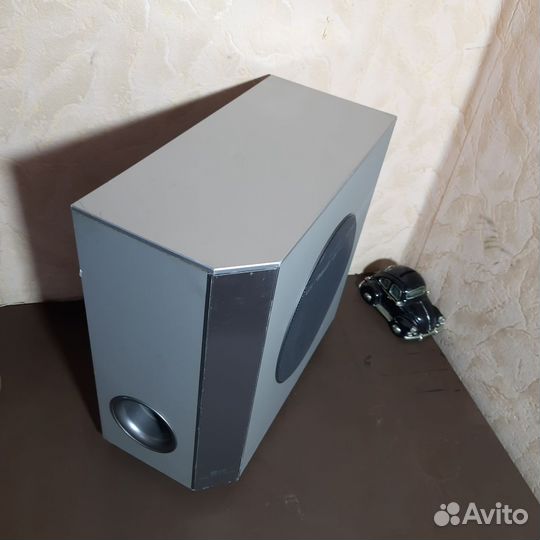 Сабвуфер от домашнего кинотеатра LG SH92TR-WZ