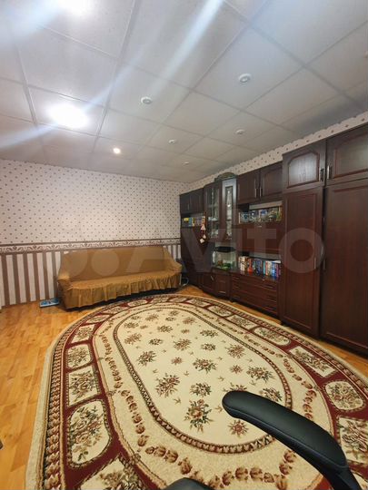 4-к. квартира, 75 м², 1/5 эт.