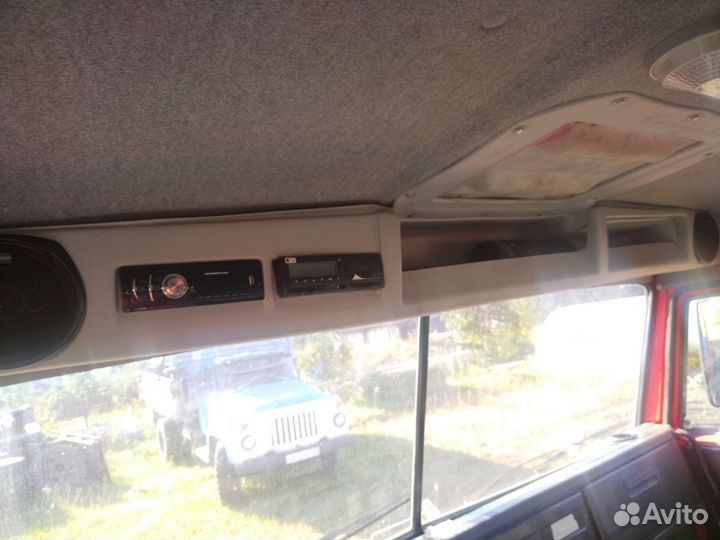 Цисцерна нефаз топливозаправщика 10 м3 с насосом