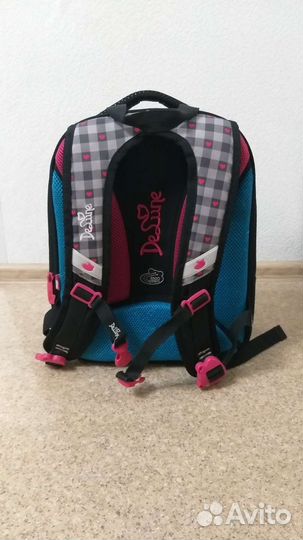 Школьный рюкзак