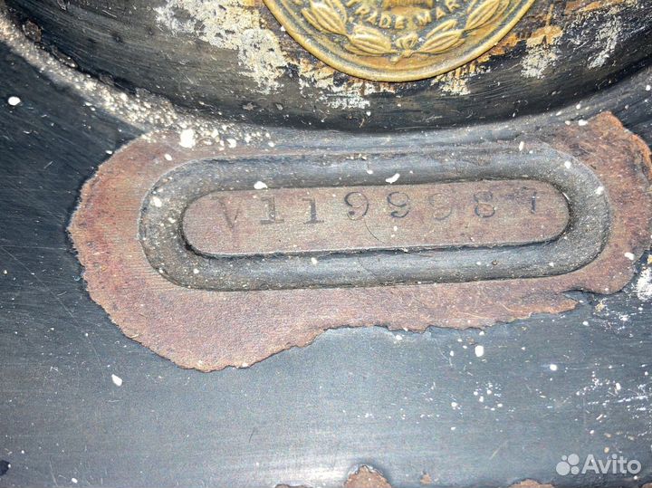 Швейная машинка зингер