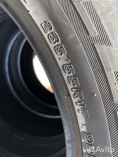 Bridgestone Dueler H/P Sport 235/55 R17