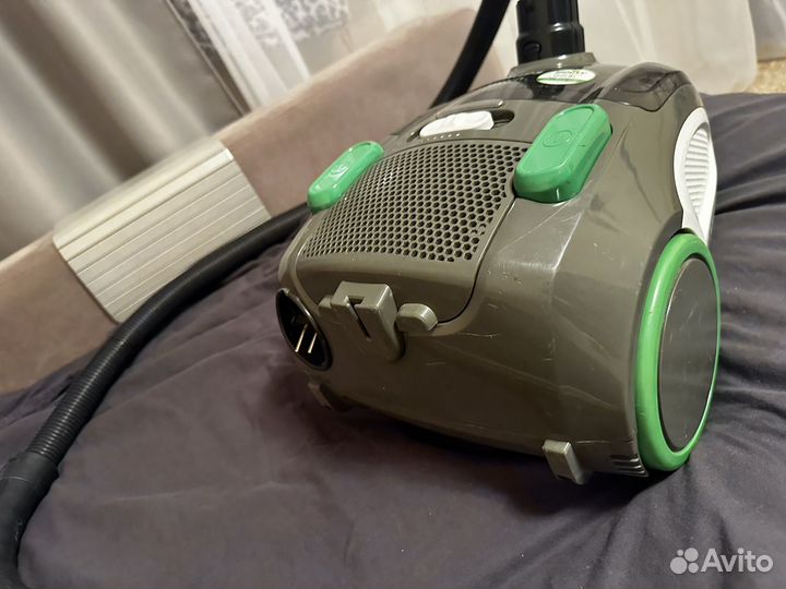 Пылесос philips