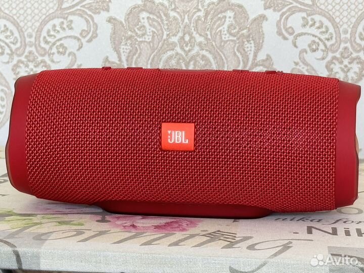 Колонка JBL charge 3