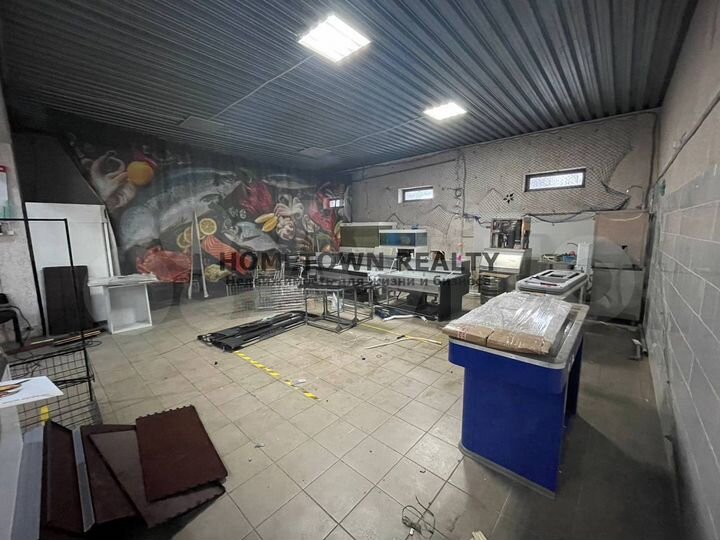 Здание, 1650 м²