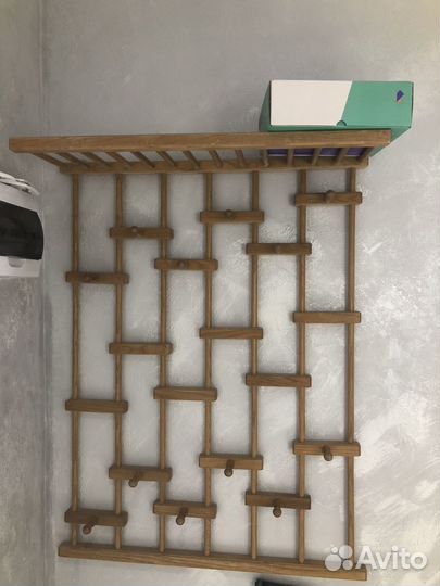 Вешалка для одежды деревянная