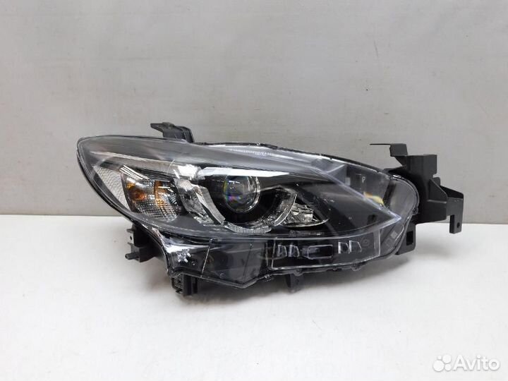 Фара правая Mazda Mazda6/Atenza