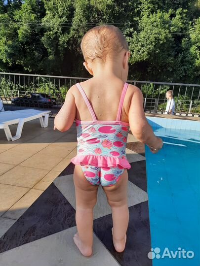 Сабо и купальник для девочки слитный Decathlon