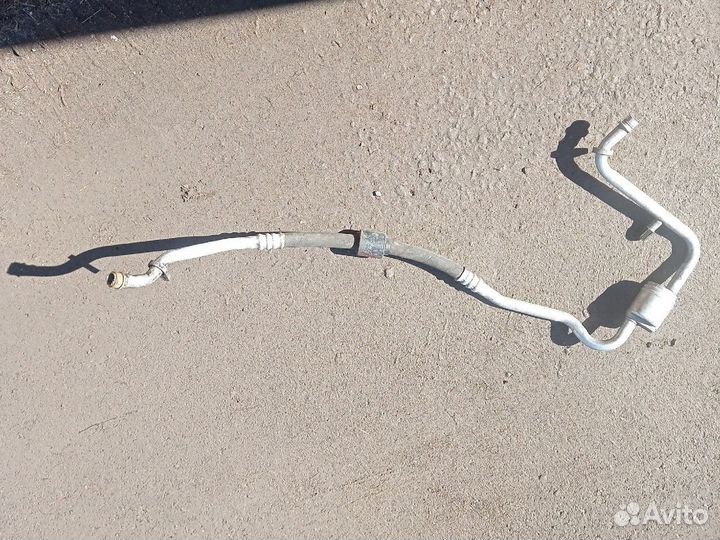 Трубка лада ларгус