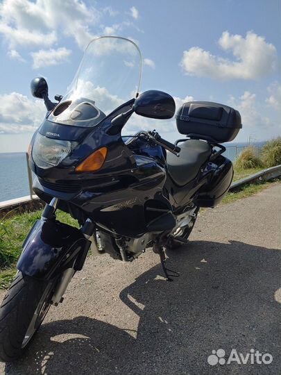 Honda NT650V Deauville