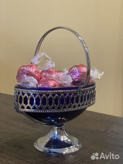 Редкая конфетница с цветным стеклом