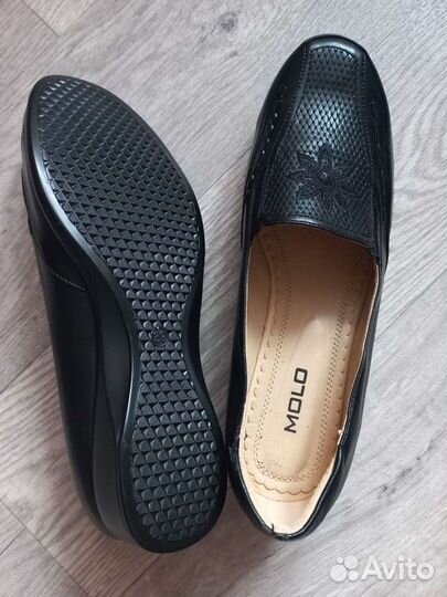 Туфли женские 39 размер черные новые