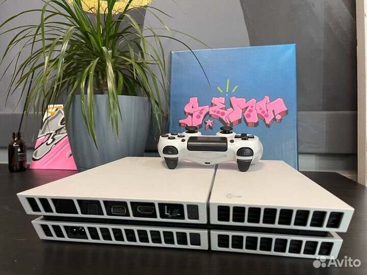 Sony PlayStation 4 Fat 500gb белая