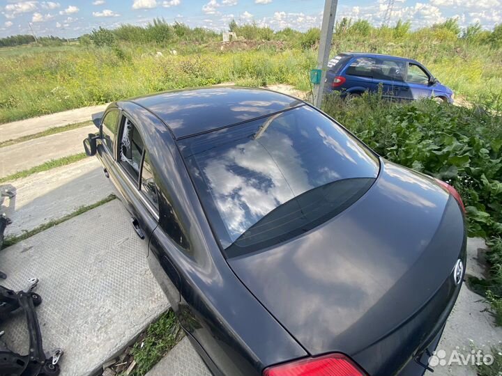 Разбираем прямо сейчас Toyota Avensis (авторазбор)