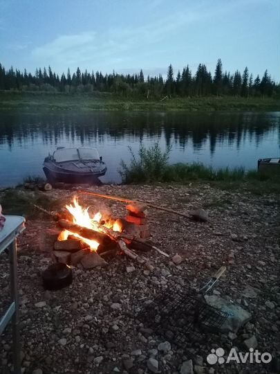 Моторная лодка