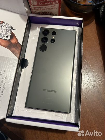 Samsung Galaxy S23 Ultra, 12/256 ГБ