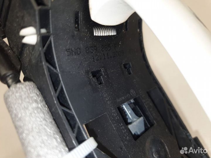 Ручка двери нaружная задняя левая Volkswagen Tiguan 2007-2016