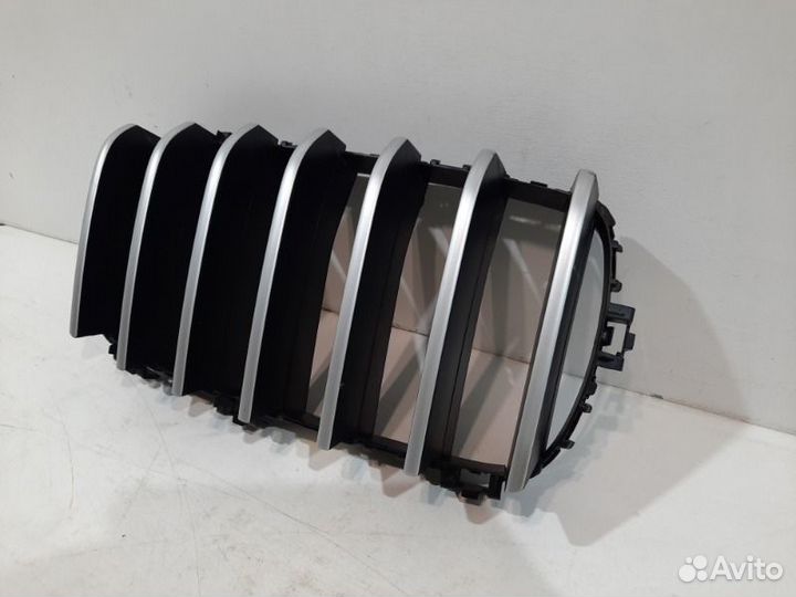 Решетка радиатора передняя правая Bmw X6 F16